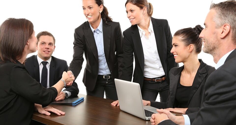Informal Communication Spreads Rumor, untrue and distorted information very quickly